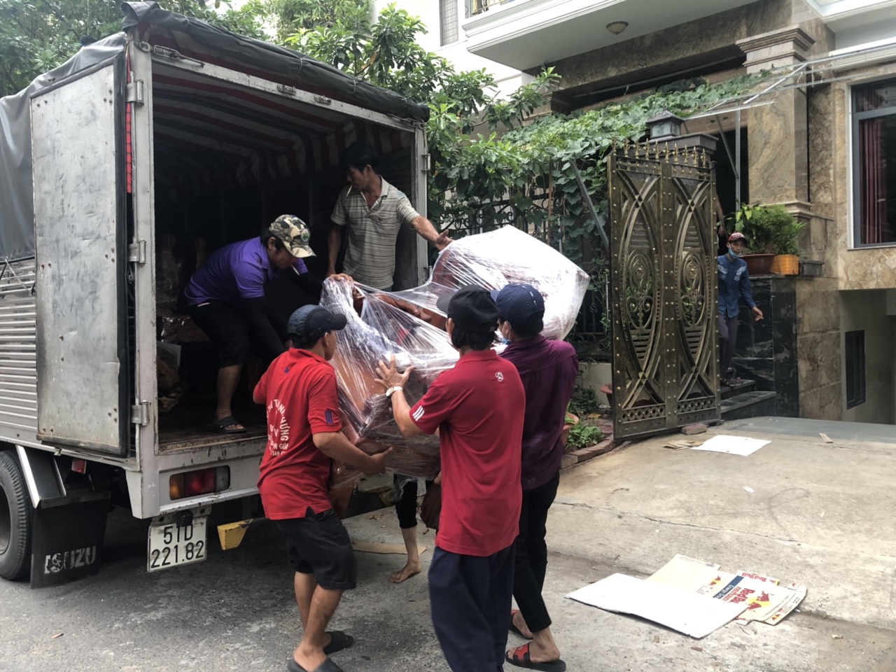 Dịch vụ chuyển nhà quận 7 giá rẻ tại Sài Gòn Thành Hưng